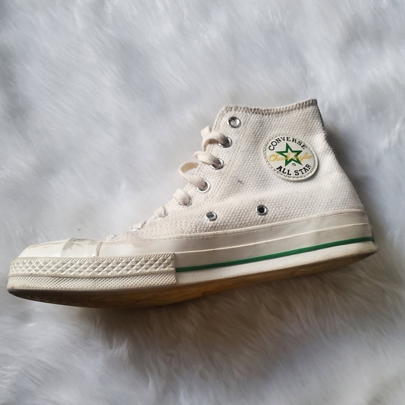 Converse Chuck Taylor High Tops, Mens Size 7.5, Womans Size 9.5 - Picture 8 of 9